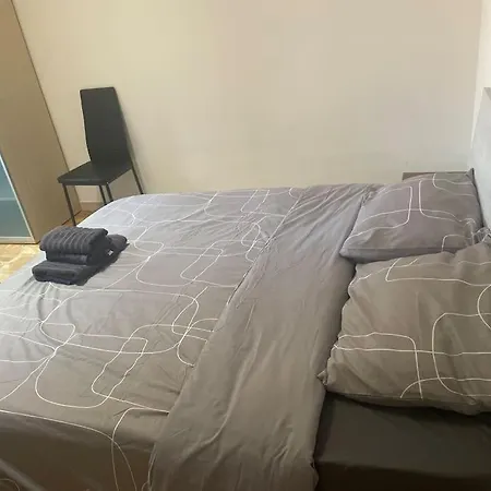 Malpensa House 29 Piu Servizio Taxi Mxp 25 Euro *