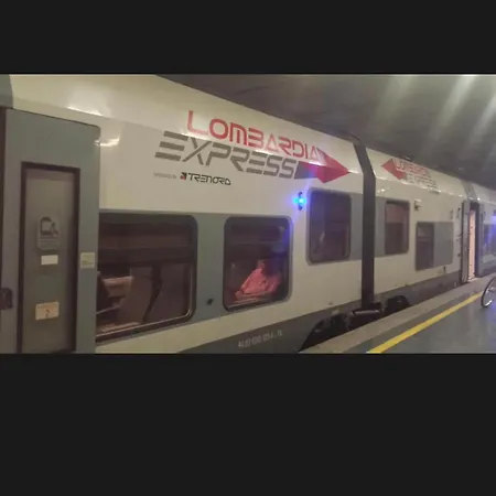 Malpensa House 29 Piu Servizio Taxi Mxp 25 Euro Lonate Pozzolo